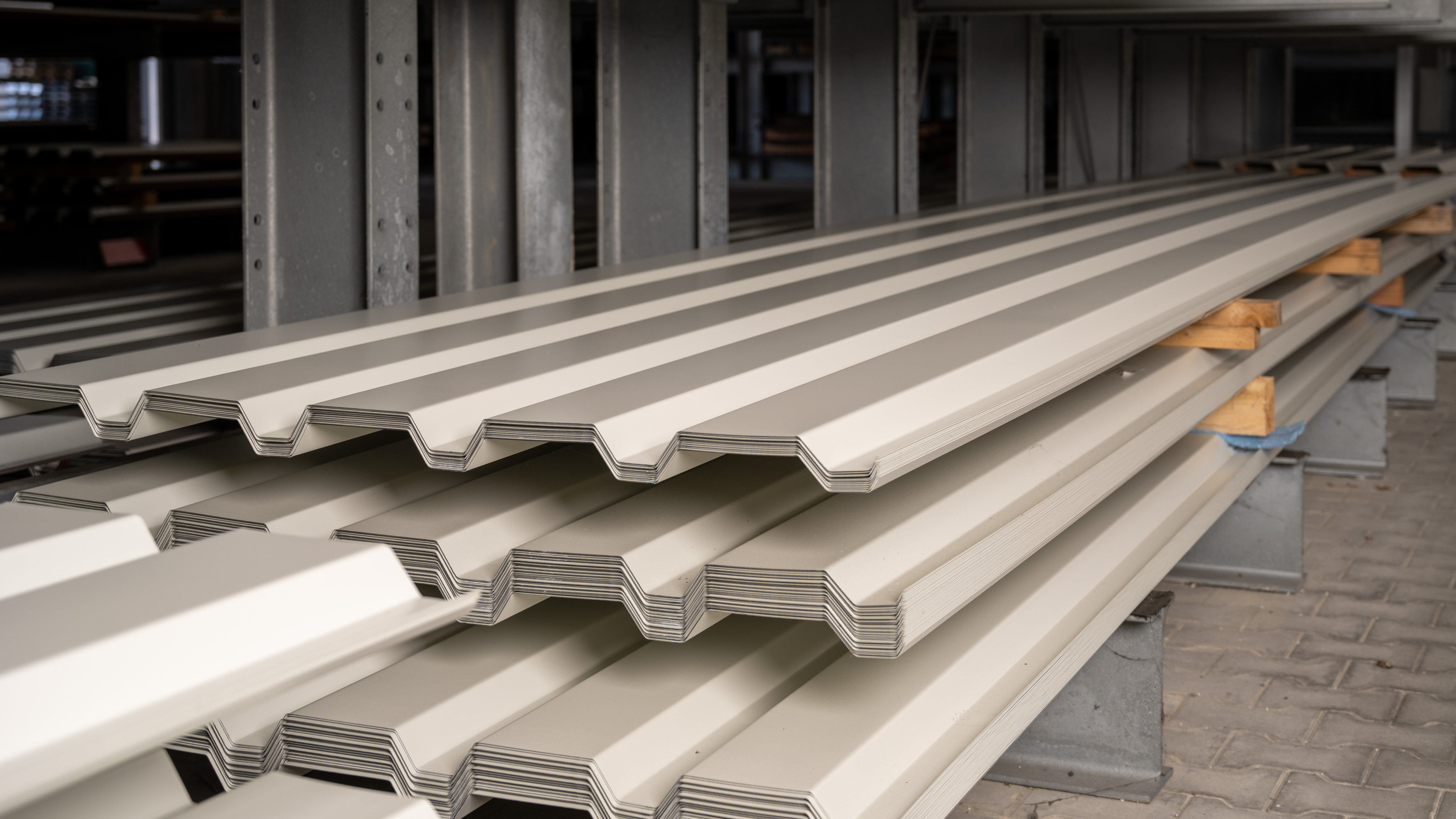 Dachblech H35/207 0,75mm RAL 9002